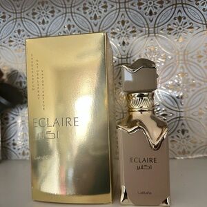 Lattafa Eclaire Eau de Parfum - Elegant Gold